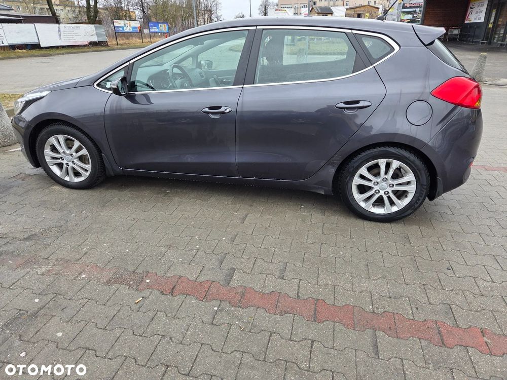 Kia Ceed - 7