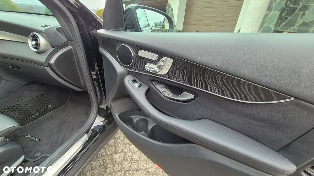 Mercedes-Benz GLC 300 4-Matic - 12