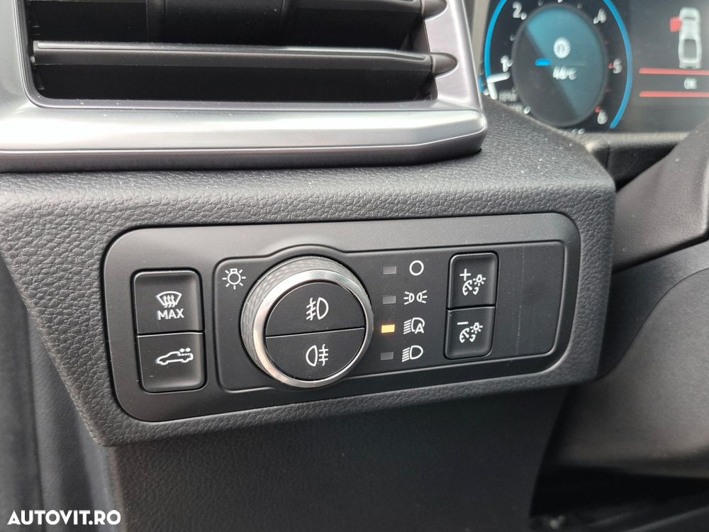 Volkswagen Amarok 3.0 TDI 241 CP 4M 10AT PanAmericana - 11