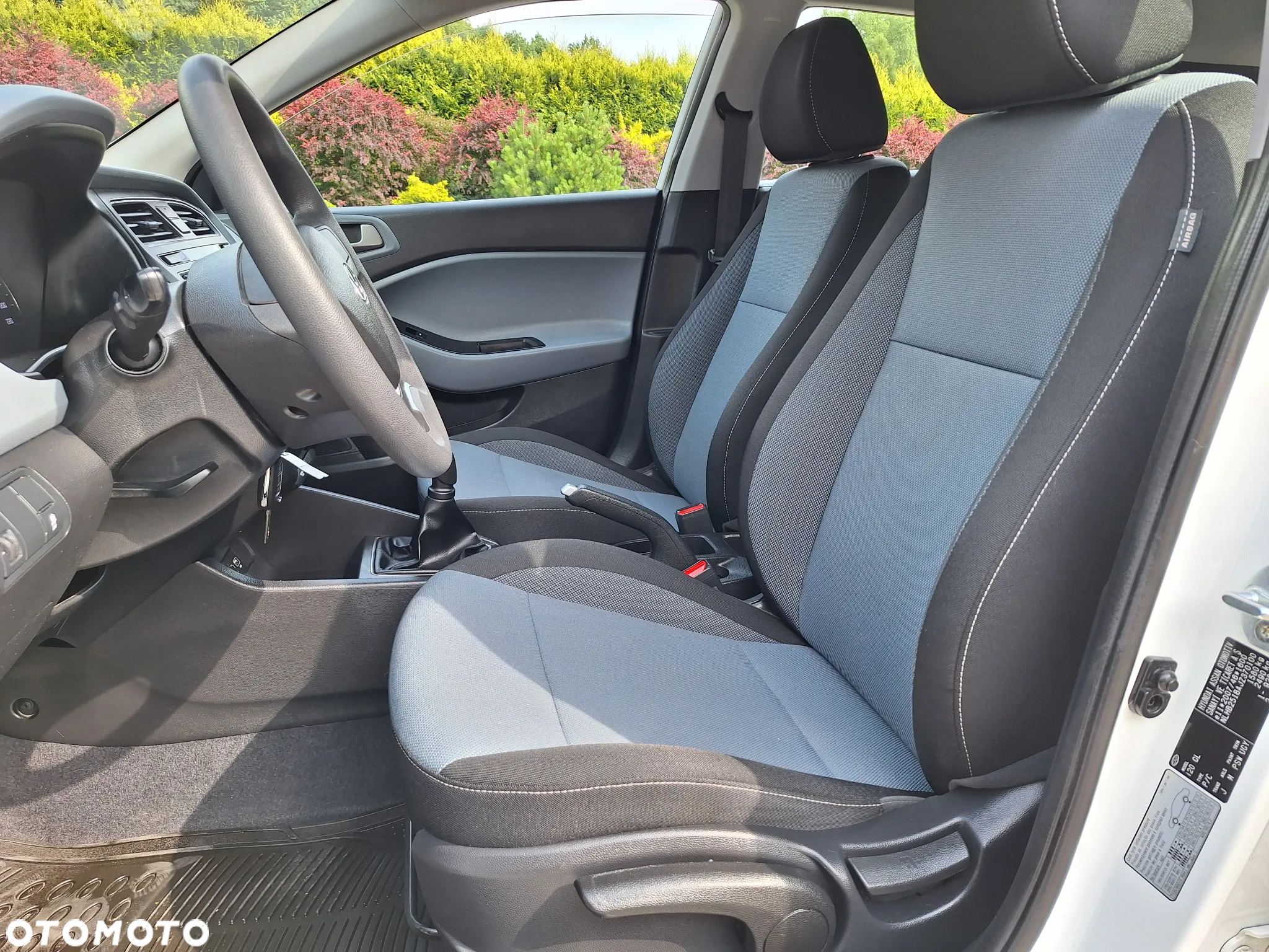 Hyundai i20 1.2 BlueDrive Classic + - 8