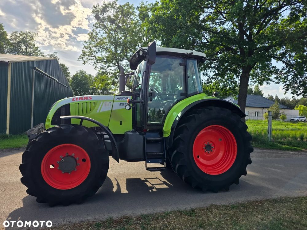Claas Arion 620 - 2