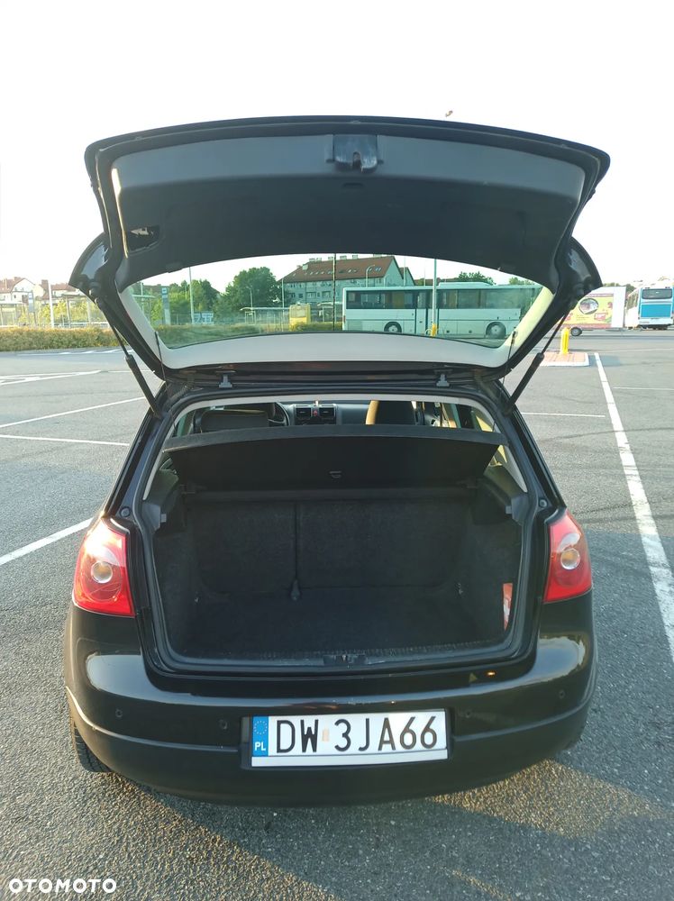 Volkswagen Golf - 12