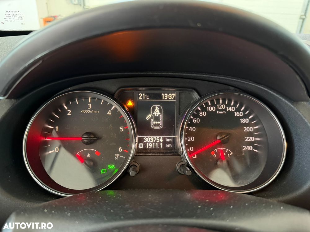 Nissan Qashqai 2.0 DCI DPF Tekna - 9