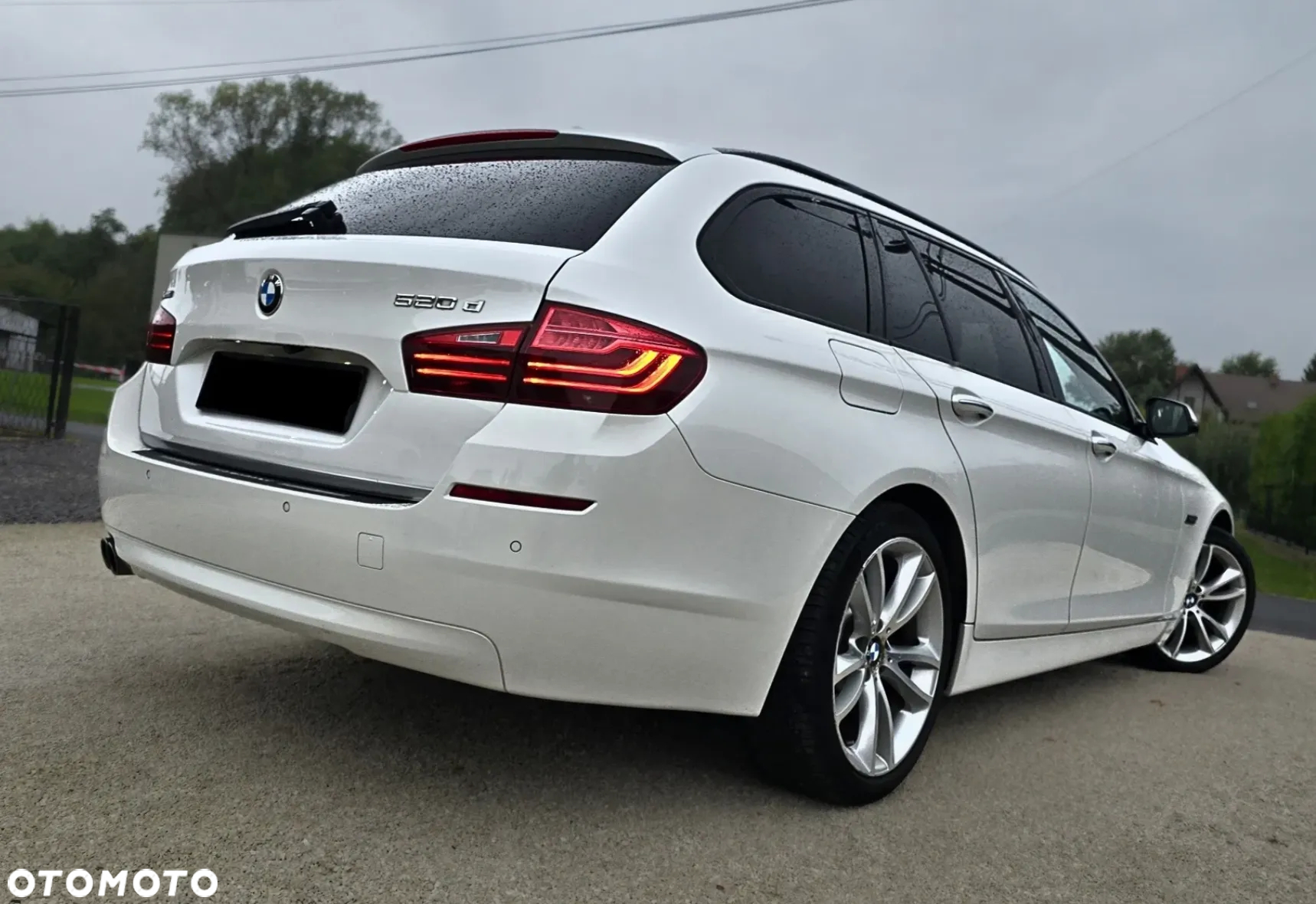 BMW Seria 5 520d xDrive Luxury Line sport - 3
