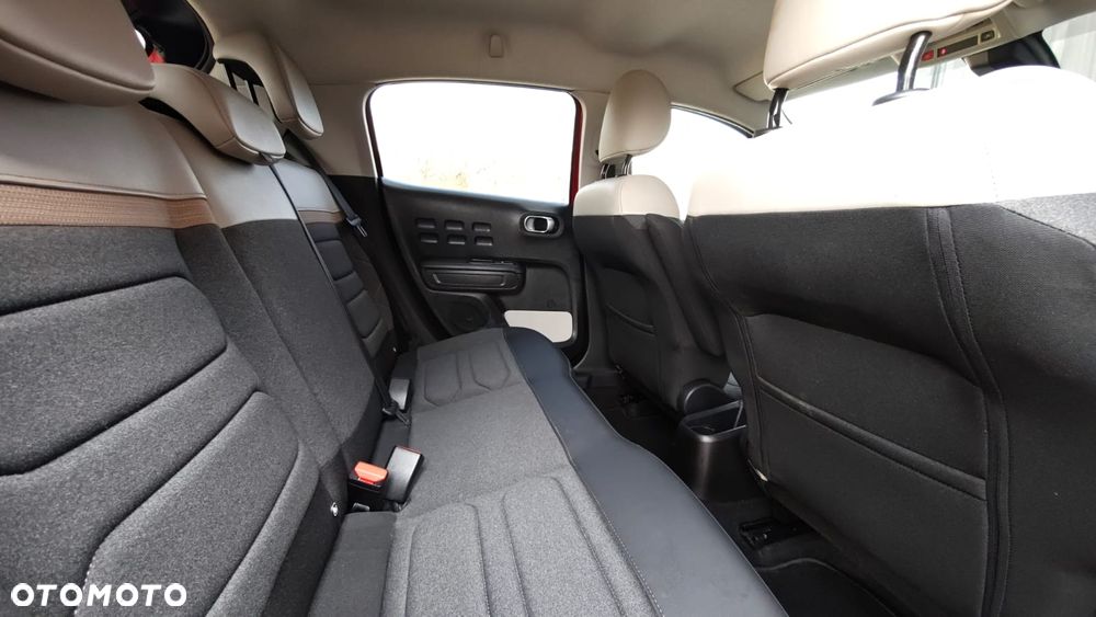 Citroën C3 1.2 PureTech Exclusive - 35