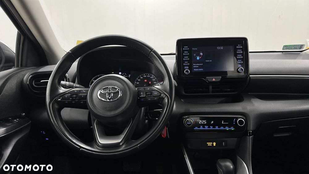 Toyota Yaris - 10