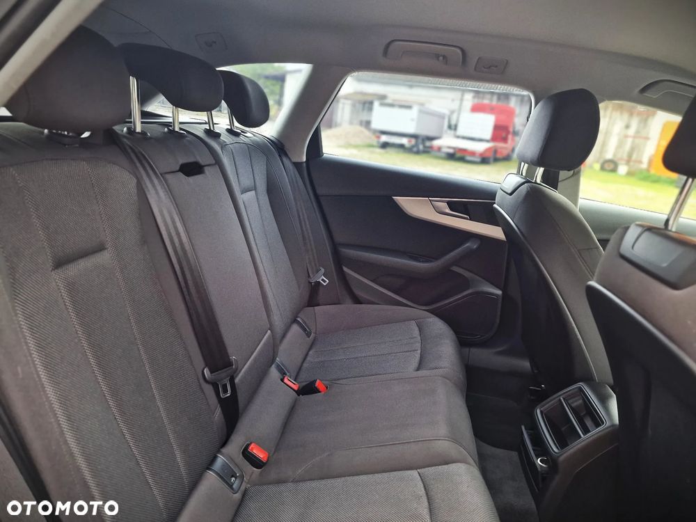 Audi A4 Allroad 2.0 TDI - 34