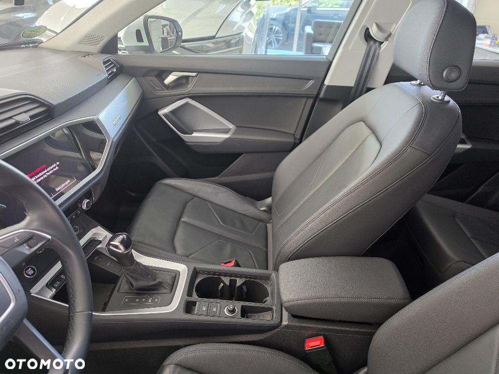 Audi Q3 Sportback - 17