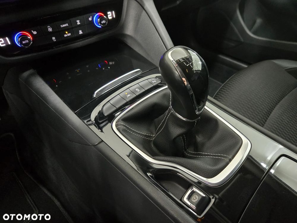 Opel Insignia 2.0 4x4 Ultimate Exclusive - 35