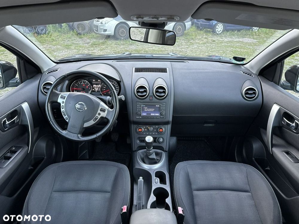 Nissan Qashqai - 18