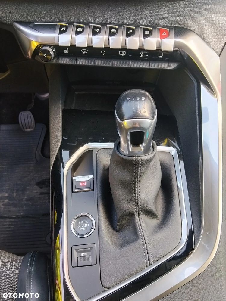 Peugeot 3008 1.5 BlueHDi Allure Pack S&S - 10