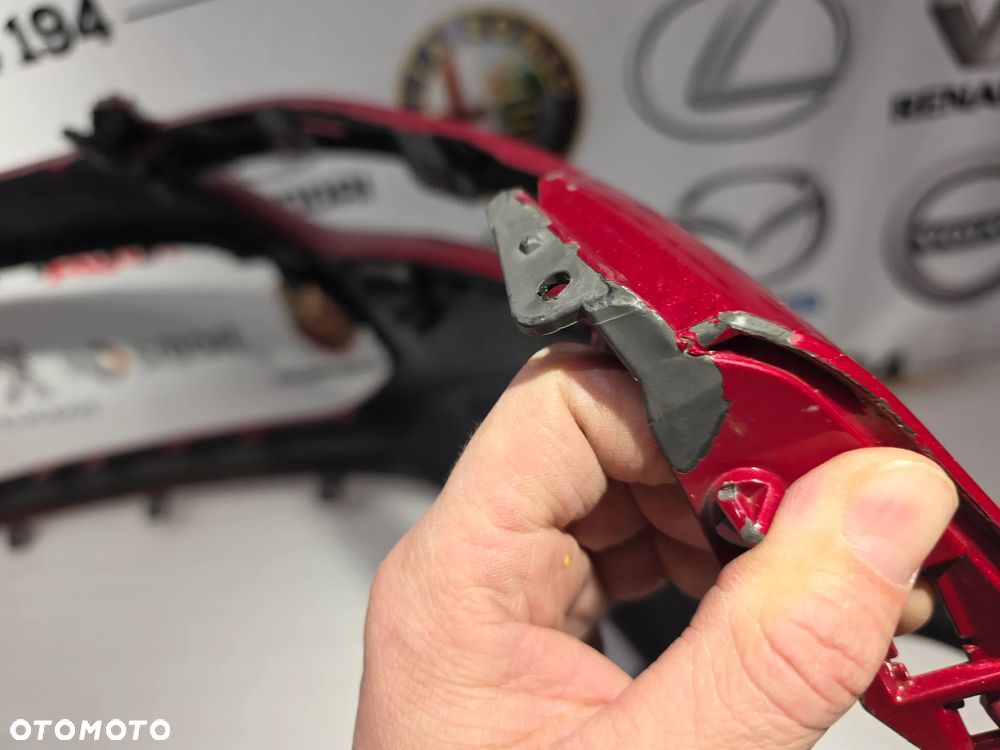 CITROEN C4 PICASSO II 13- ZDERZAK PRZEDNI PRZÓD , NA SPRYSKI + 6xPDC 6X PDC , ŁADNY , KOLOR BORDO METALIK , NR AA36186048 , NR AUKCJI NZ1496 - 33