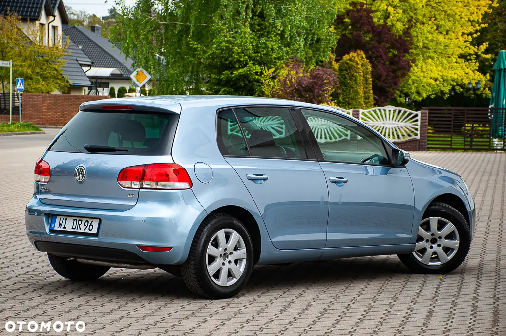 Volkswagen Golf 1.6 Comfortline - 15