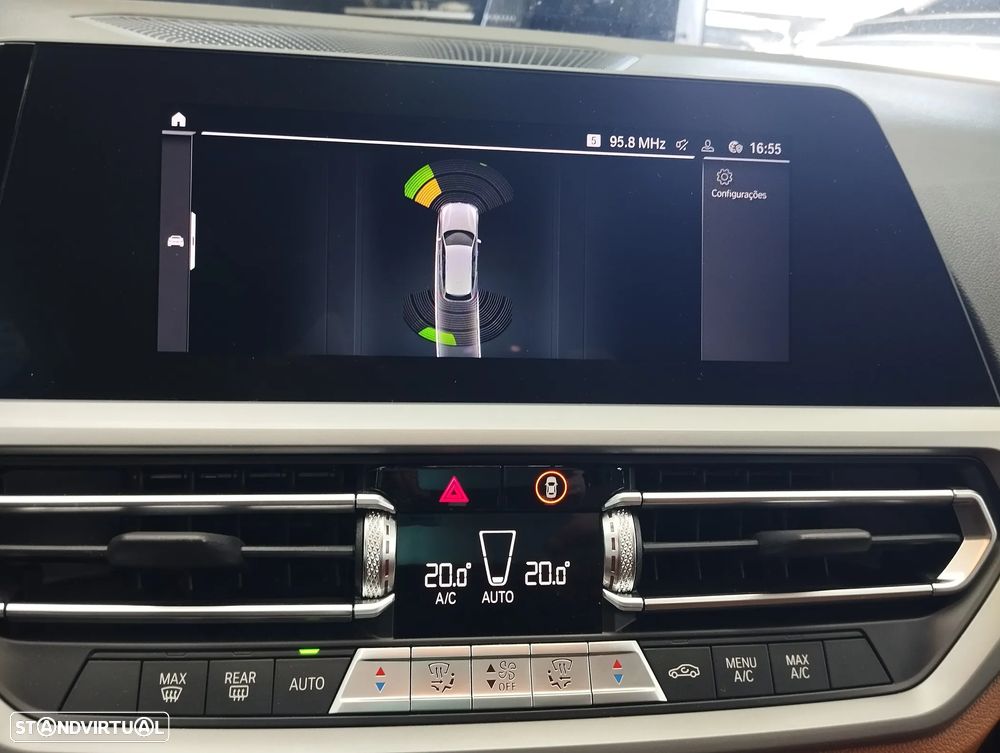 BMW 320 d Auto - 24