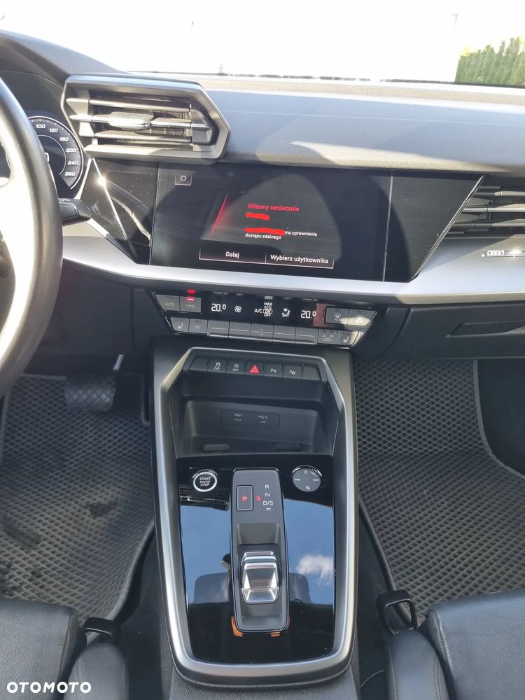 Audi A3 Sportback 35 TFSI S tronic - 24