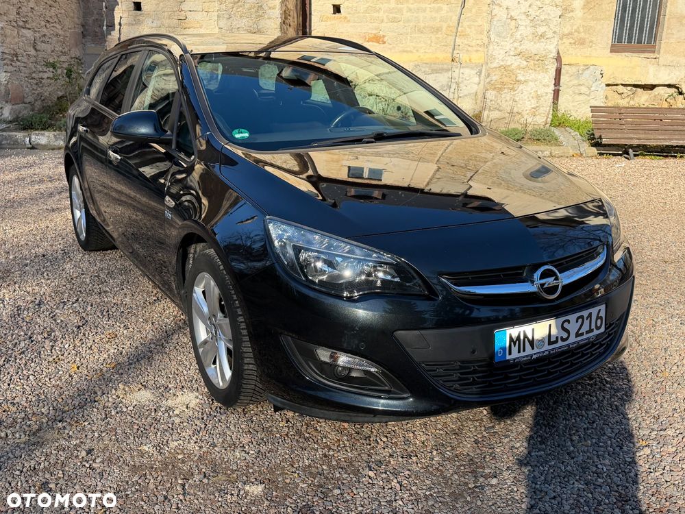Opel Astra 1.4 Turbo Sport - 4