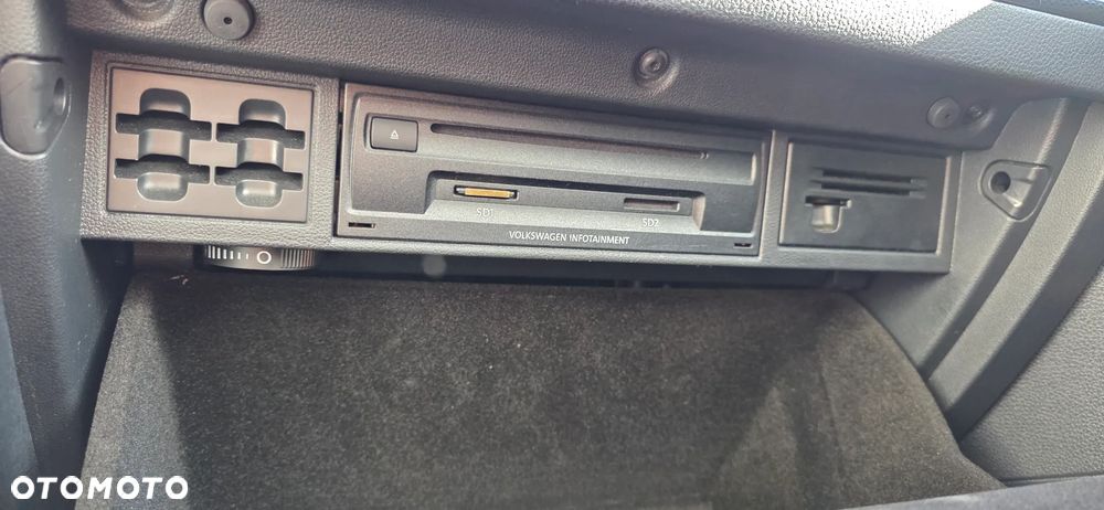 Volkswagen Golf - 27