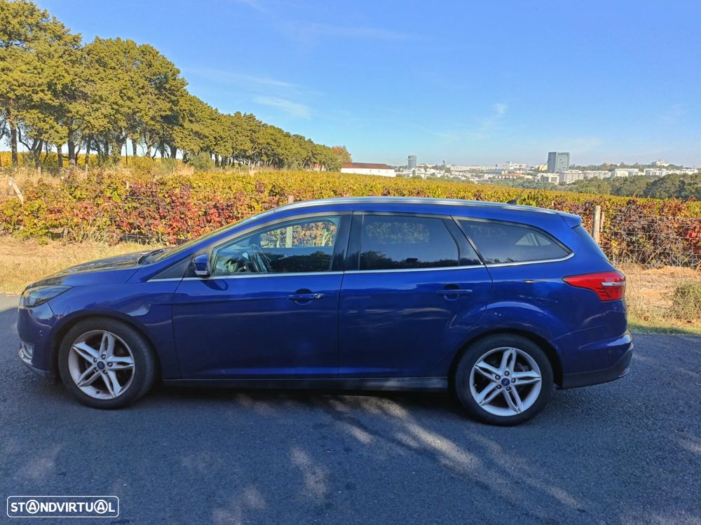 Ford Focus SW - 5