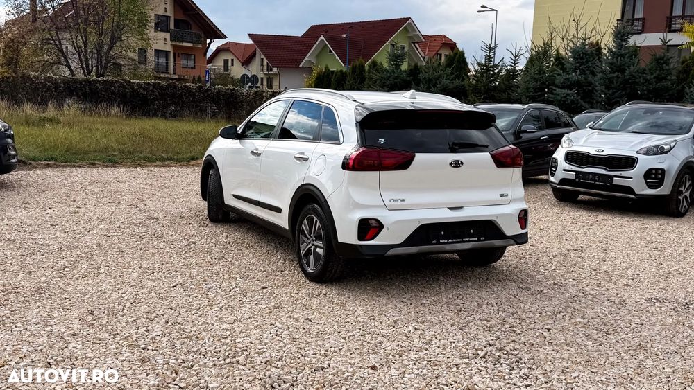 Kia Niro 1.6 GDI HEV 2WD OPF Aut. Vision - 4