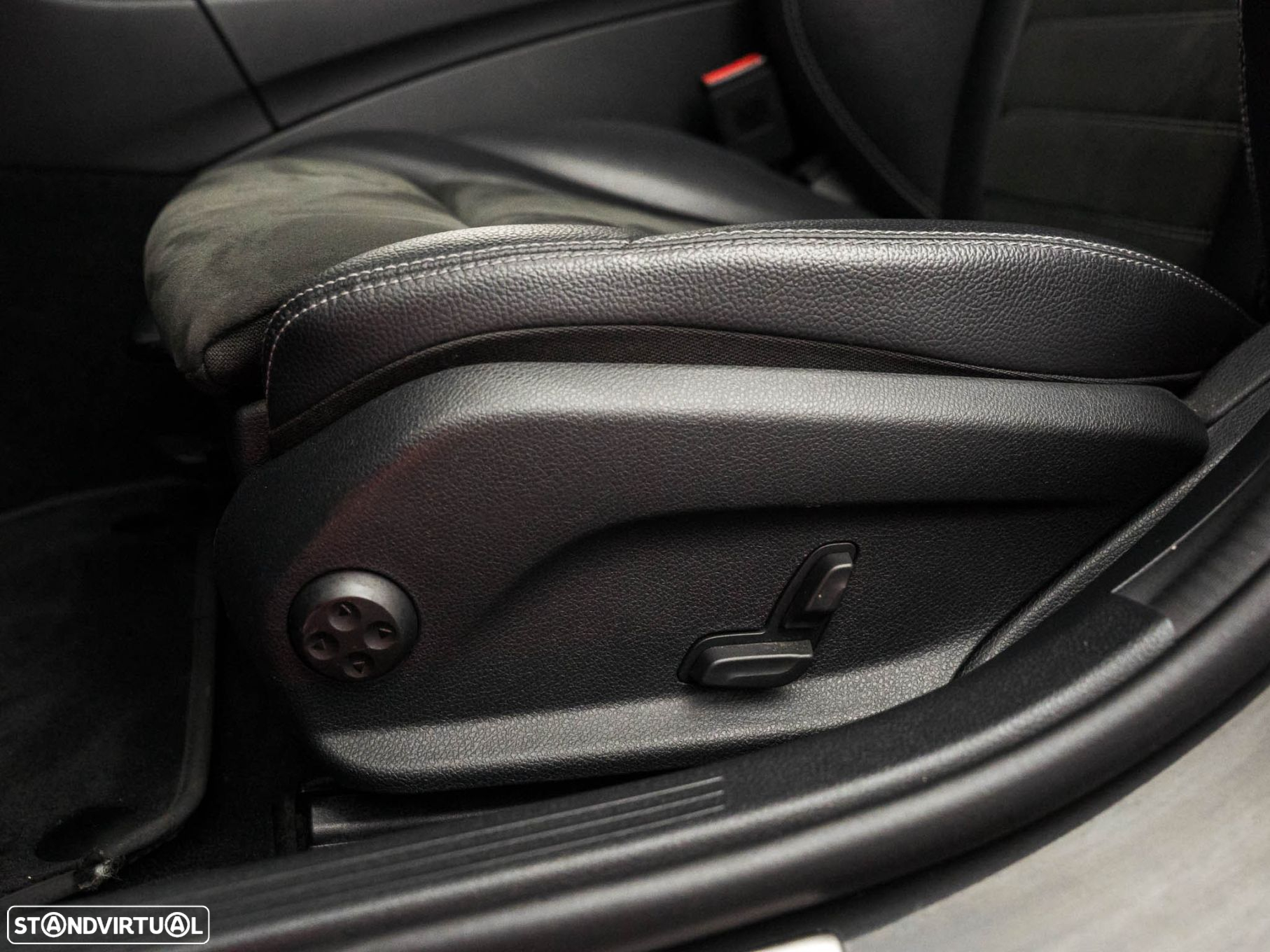 Mercedes-Benz C 300 de AMG Line - 20