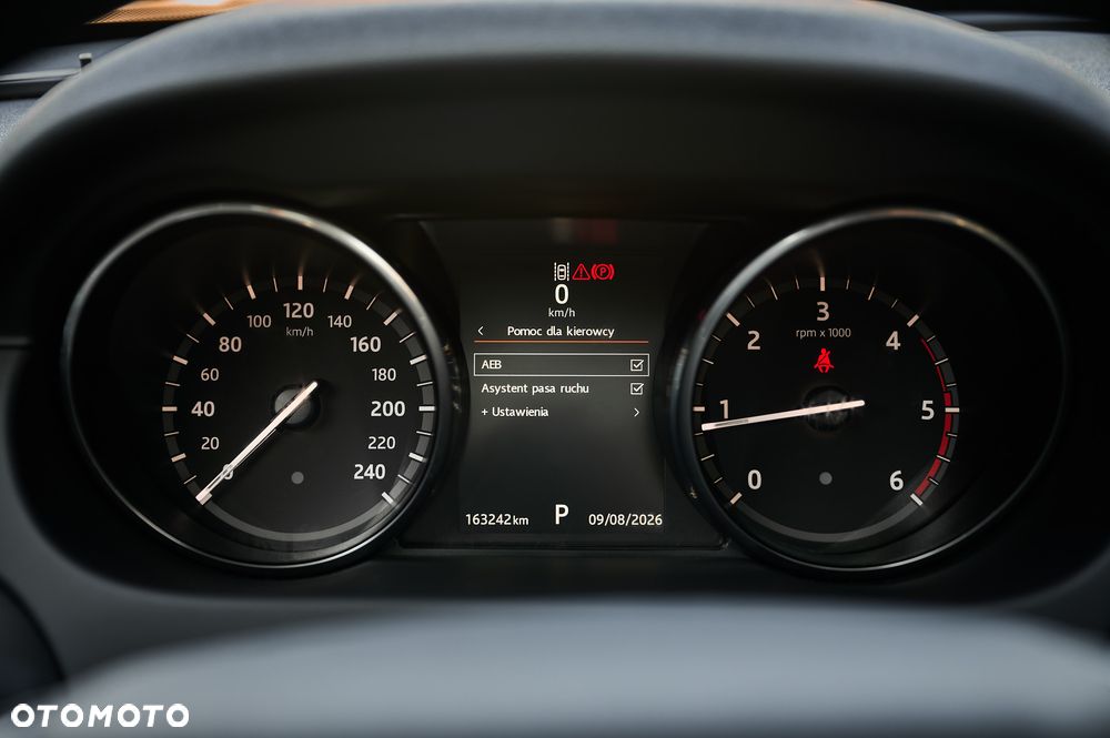 Land Rover Discovery Sport D180 HSE - 26
