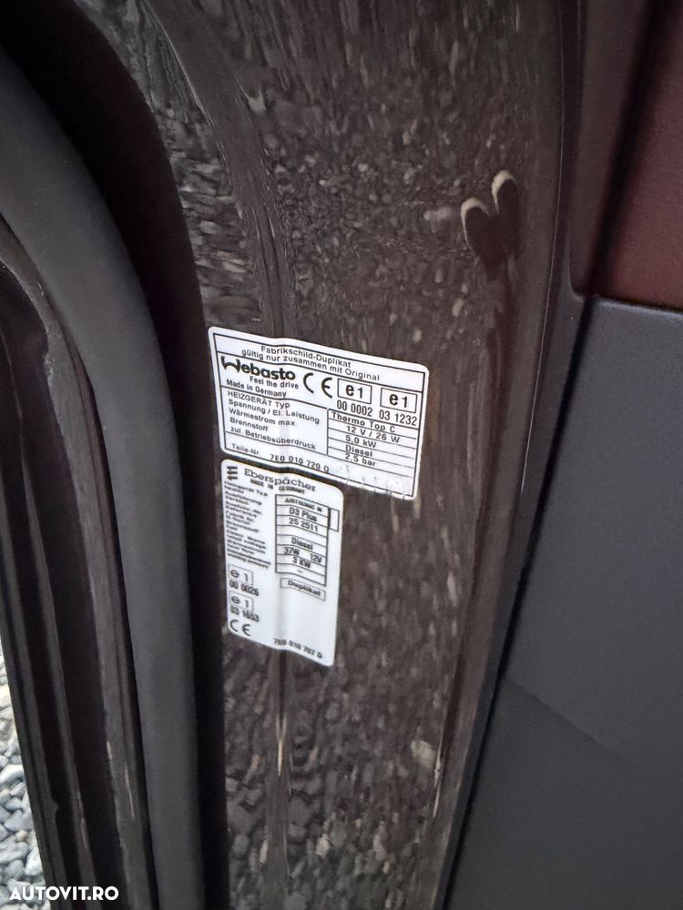 Volkswagen Multivan - 11