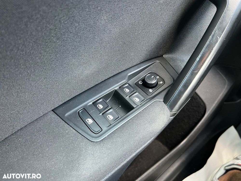 Volkswagen Tiguan 2.0 TDI SCR 4MOTION DSG R-Line - 20