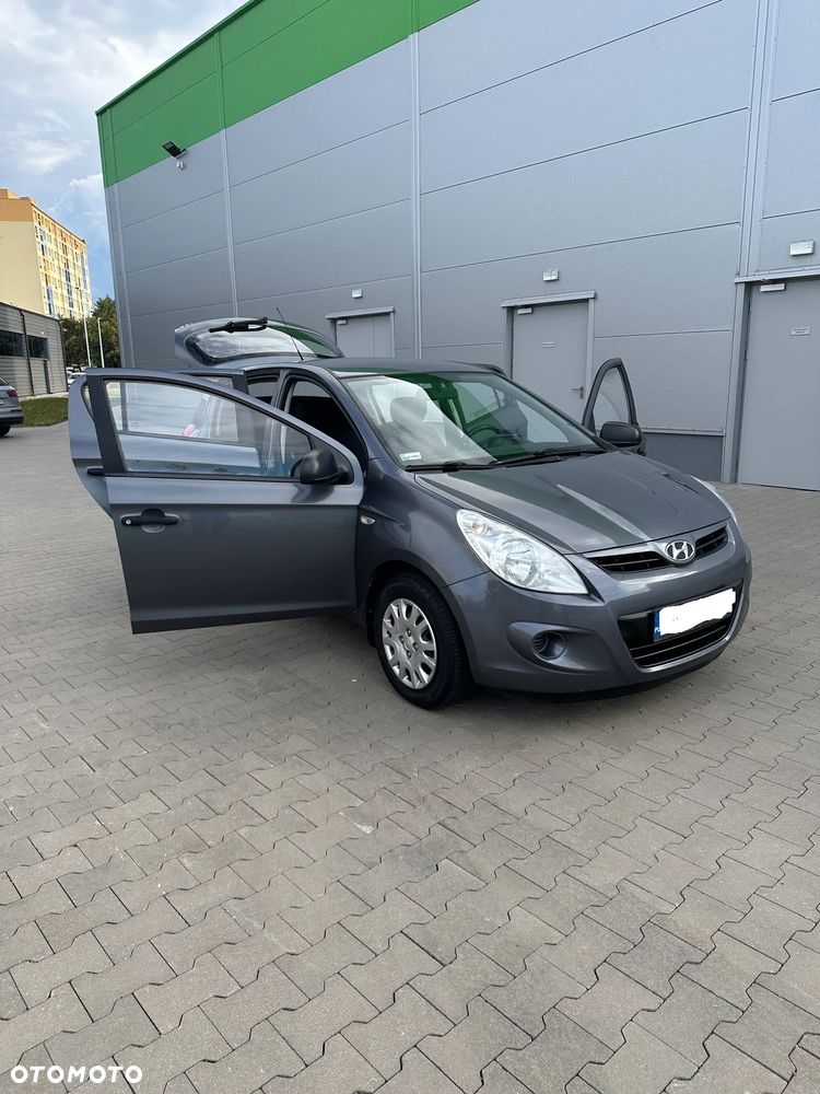 Hyundai i20 - 14