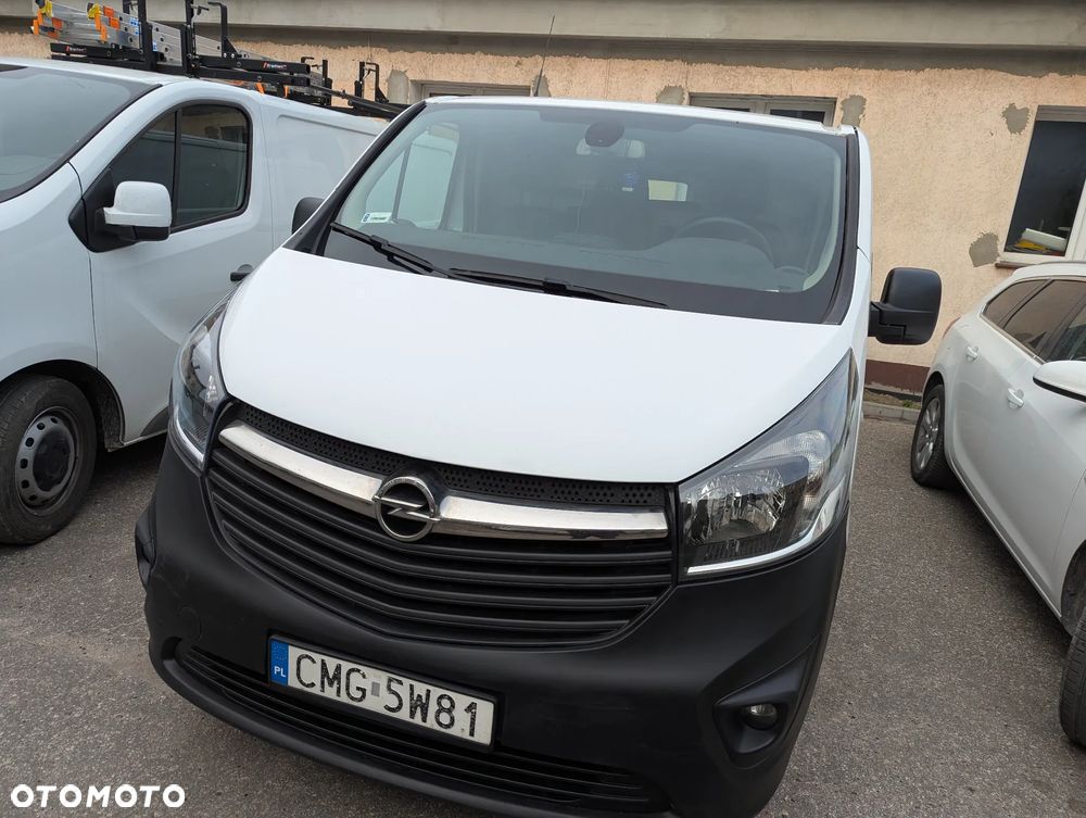 Opel Vivaro - 2