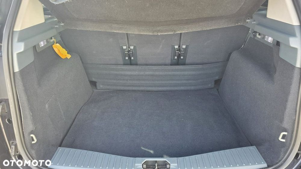 Ford C-MAX - 21