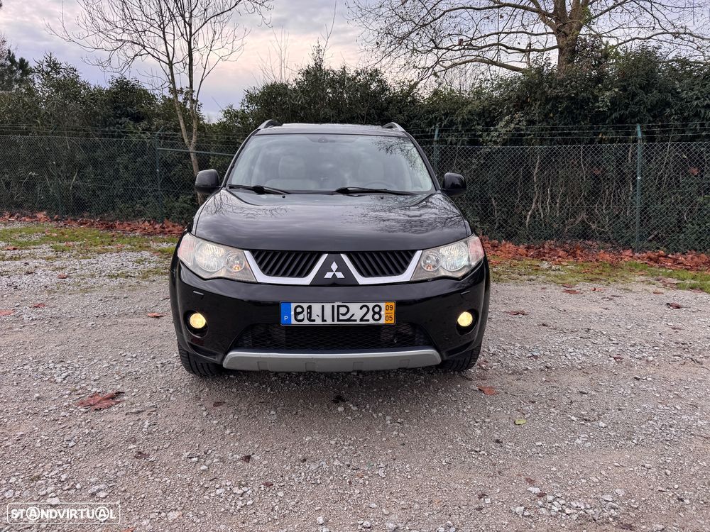 Mitsubishi Outlander 2.0 DI-D Instyle2 4WD - 2