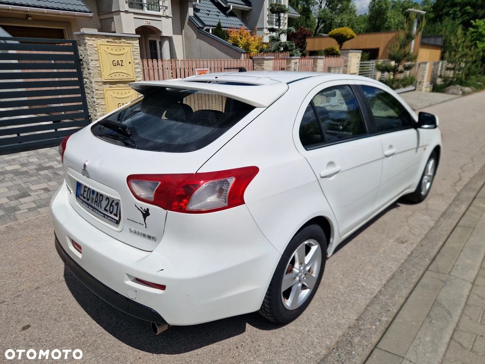 Mitsubishi Lancer 2.0 DID Instyle - 31