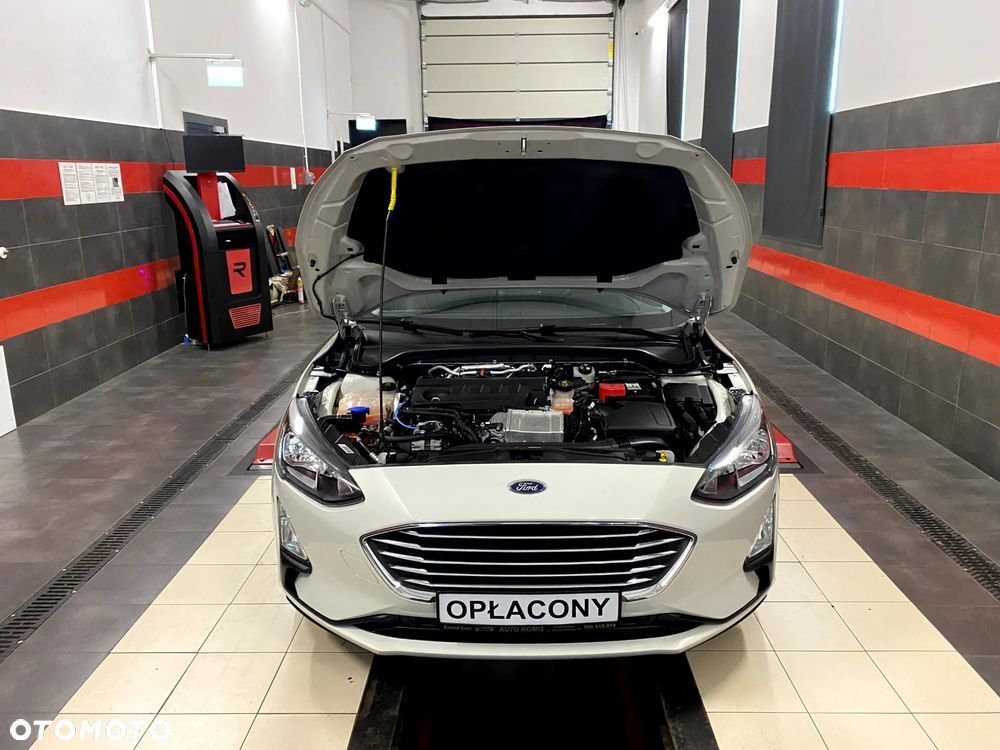 Ford Focus 2.0 EcoBlue Titanium - 27