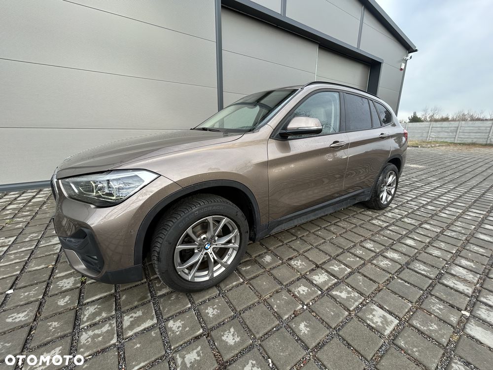 BMW X1 sDrive16d Advantage - 3