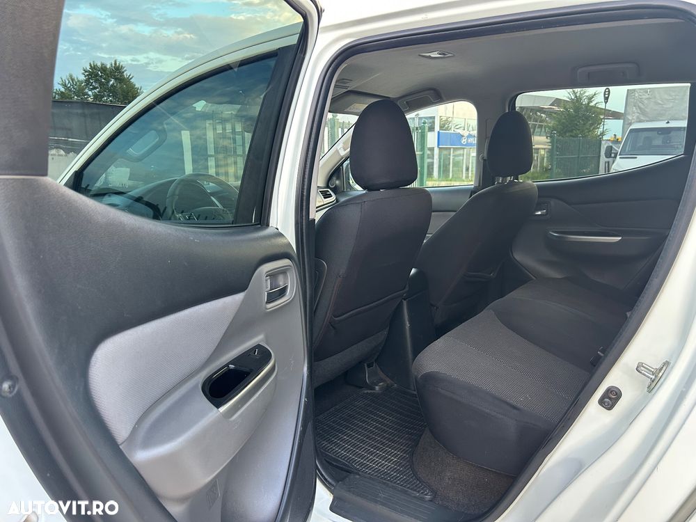 Mitsubishi L200 - 19