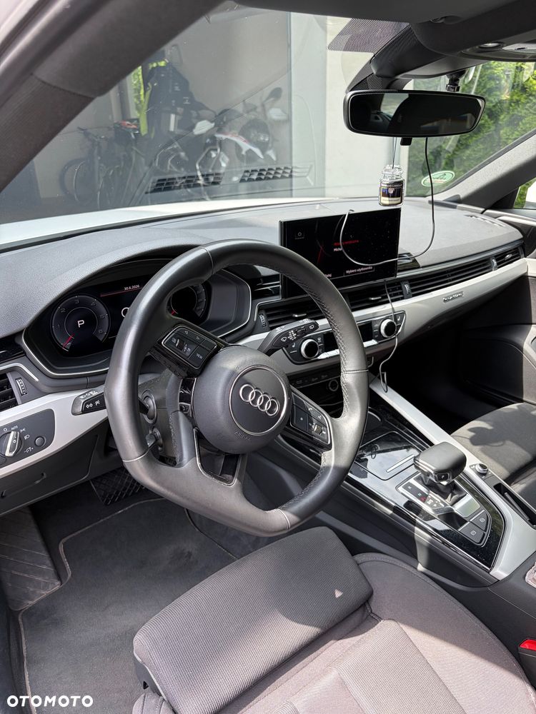 Audi A4 Allroad - 9