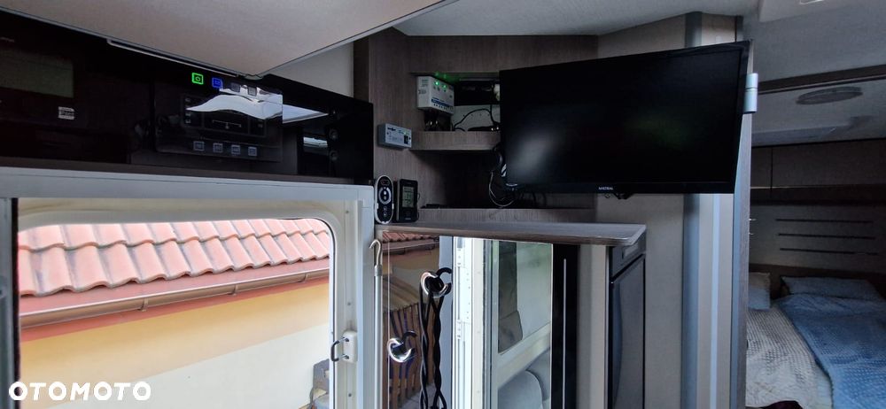 Ford Chausson 768 XLB 170 KM Automat - 14