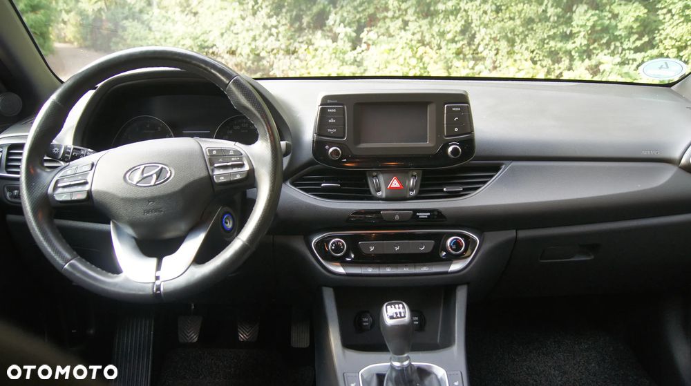 Hyundai i30 1.4 Passion - 13