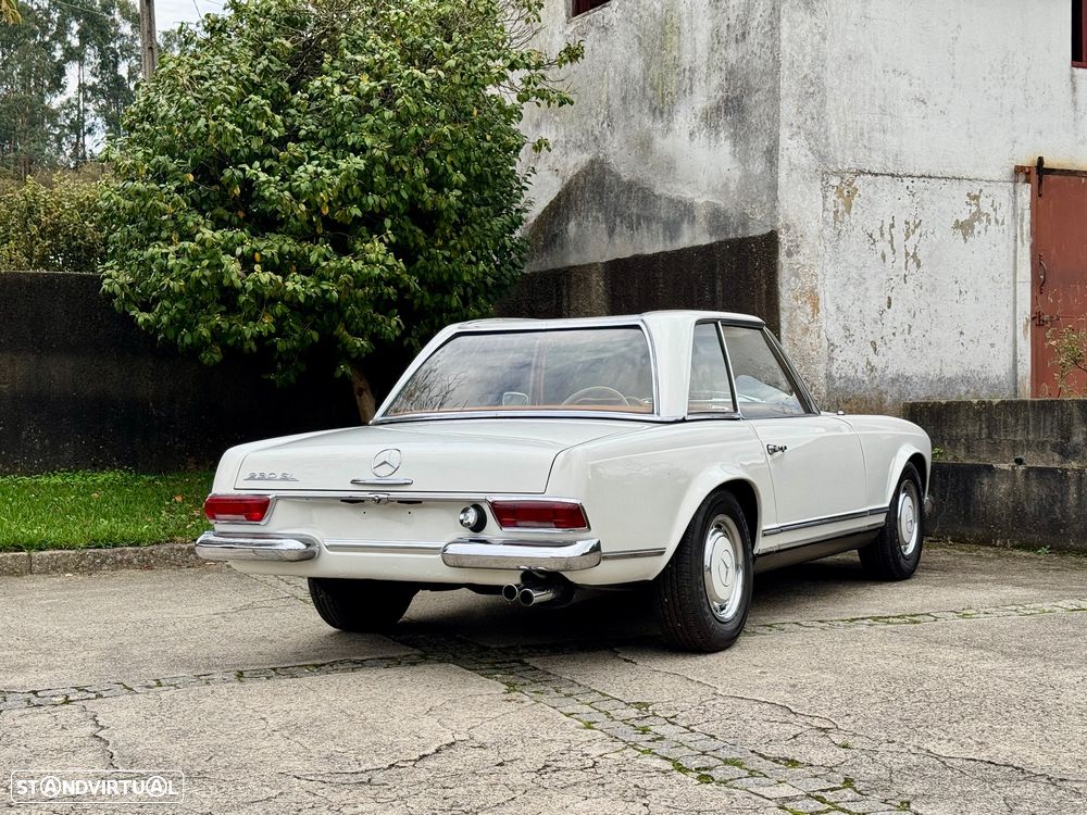 Mercedes-Benz SL 230 - 8