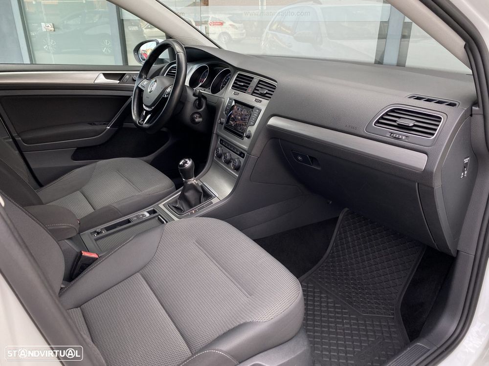 VW Golf Variant 1.6 TDi BlueMotion Comfortline - 11