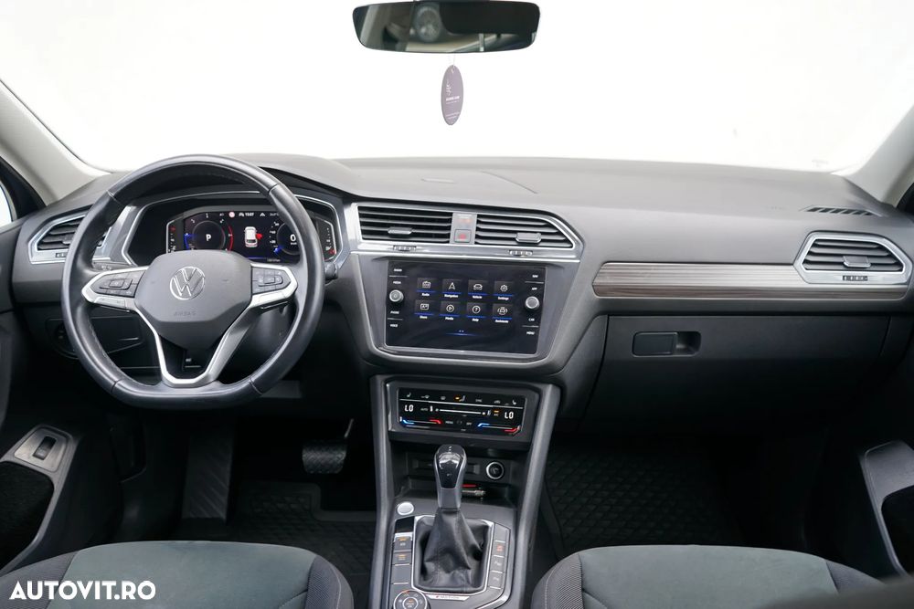 Volkswagen Tiguan Allspace 2.0 TDI 4Mot DSG Elegance - 23