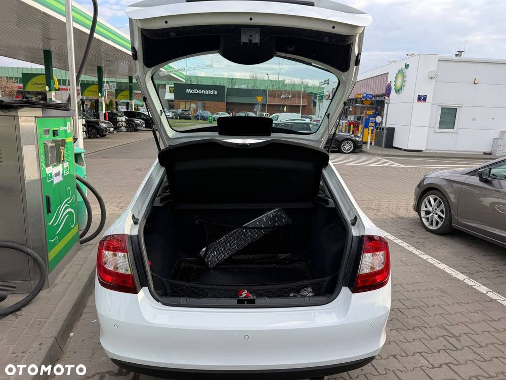 Skoda RAPID - 9