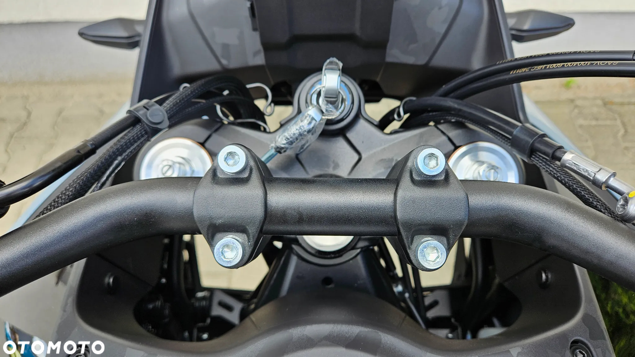 CFMoto MT - 27