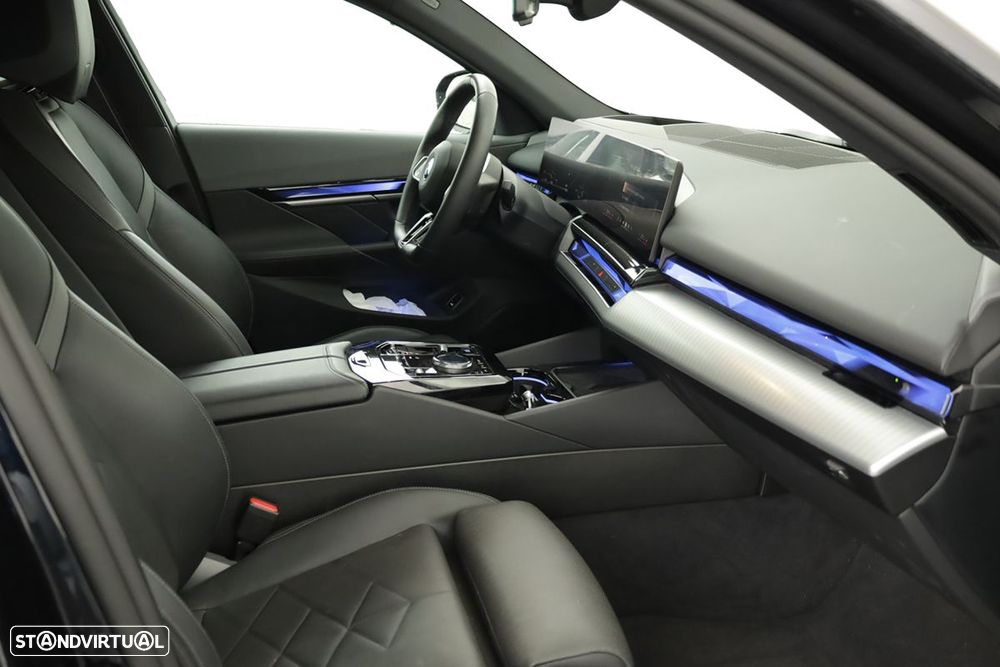 BMW i5 xDrive40 Edição Desportiva M - 27