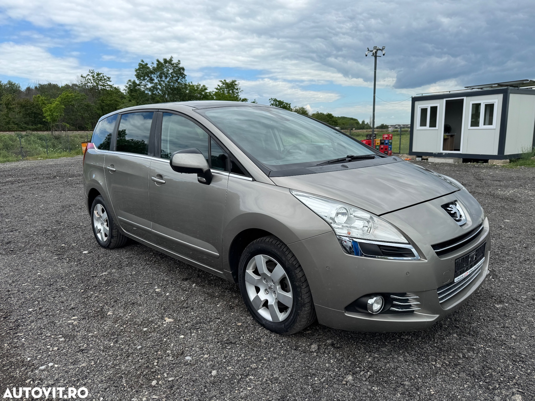 Peugeot 5008 1.6 THP Active - 2