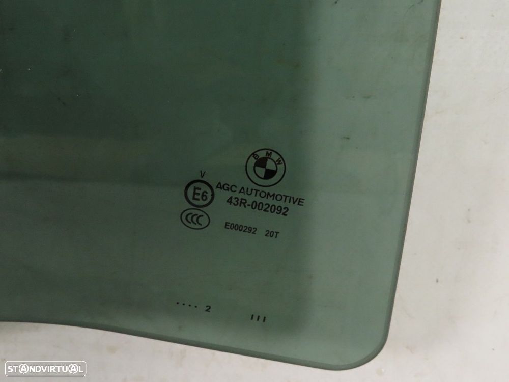 Vidro da porta Escurecido Direito/Trás Seminovo/ Original BMW 5 Touring (F11) 51... - 2