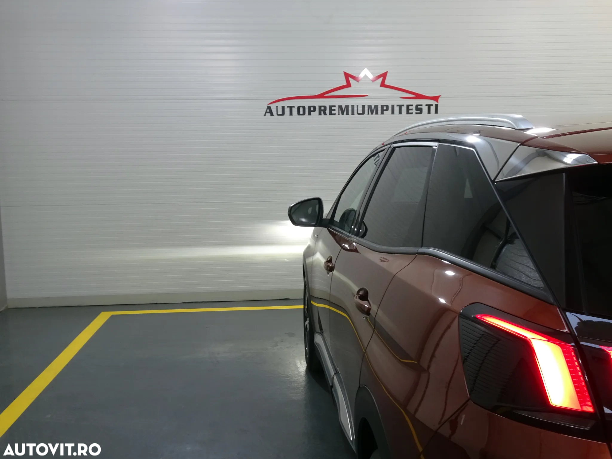 Peugeot 3008 1.2 PureTech 130 EAT8 GT - 21