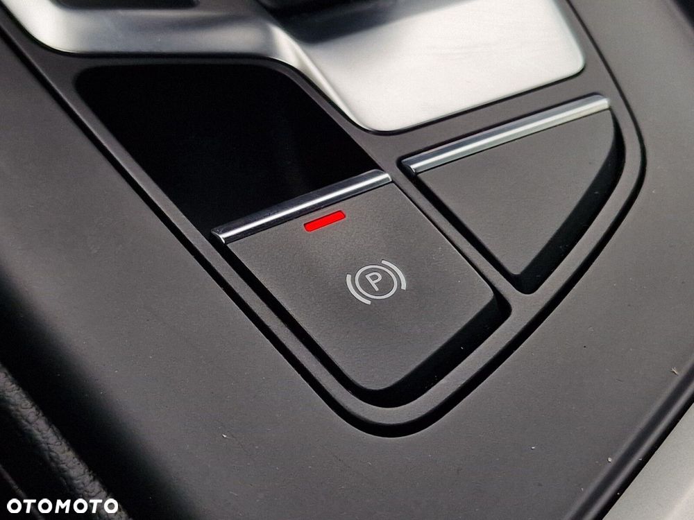 Audi A4 Limousine - 21