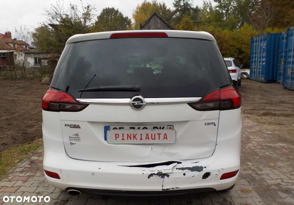 Opel Zafira - 10