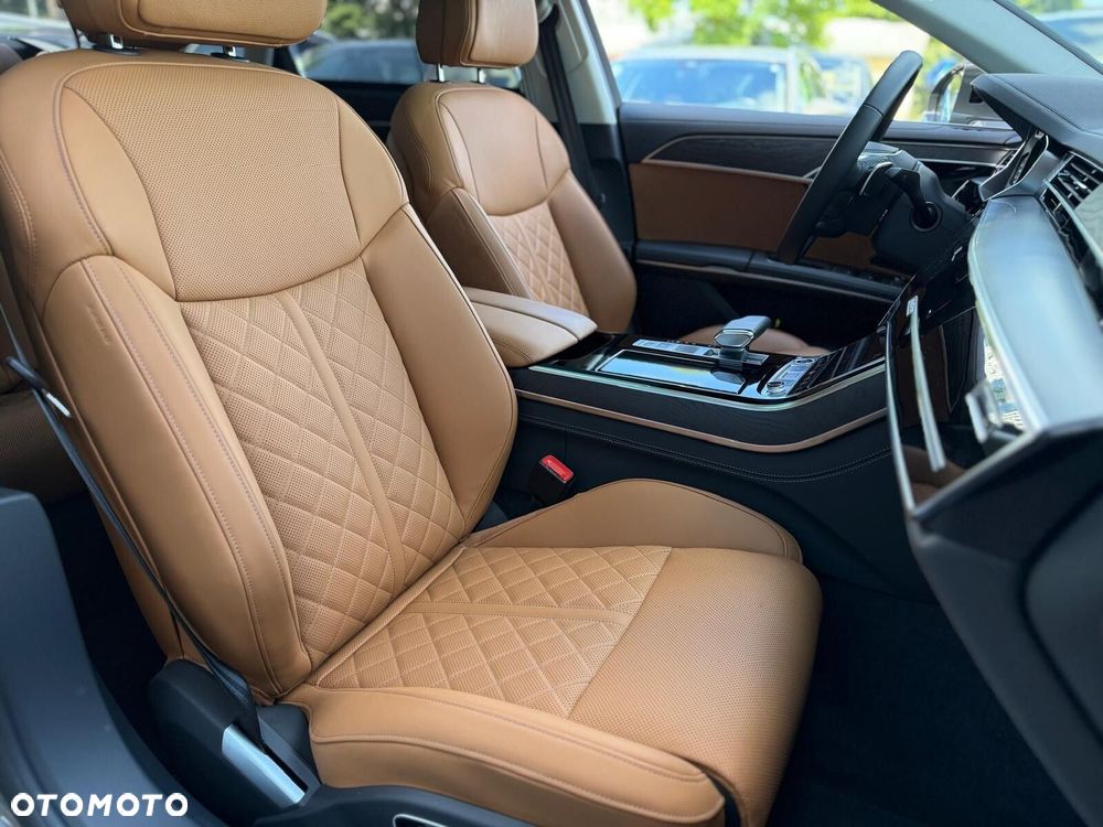 Audi A8 - 29